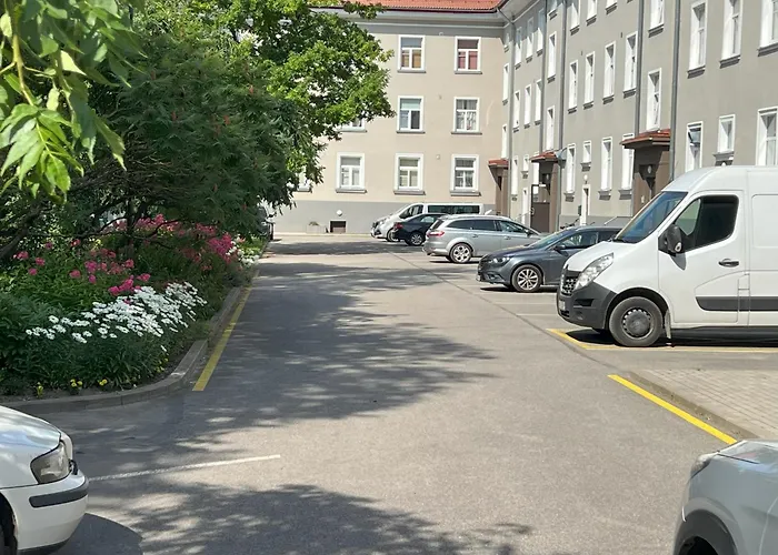 Akord With Free Parking بارنو